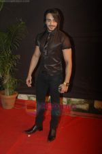 Angad Hasija at Gold Awards in Filmcity, Mumbai on 18th June 2011 (286).JPG